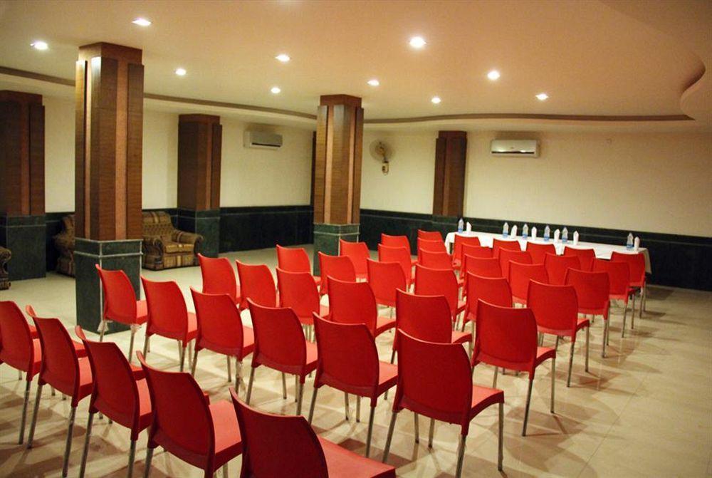 Namaskar Residency Hotel Amritsar Exterior photo