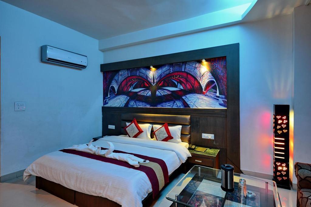 Namaskar Residency Hotel Amritsar Exterior photo