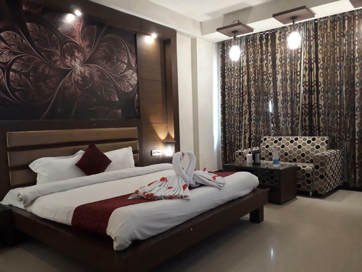 Namaskar Residency Hotel Amritsar Exterior photo